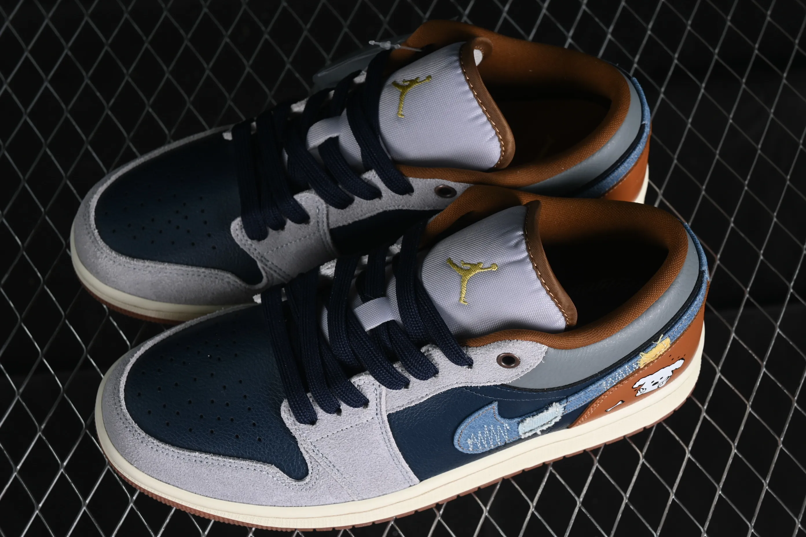 All categories Air Jordan Jordan series basketball shoes Air Jordan 1 Low Air Jordan 1 Low AJ1 Joe 1 customized low-bang cultural casual sneakers FZ5042-041